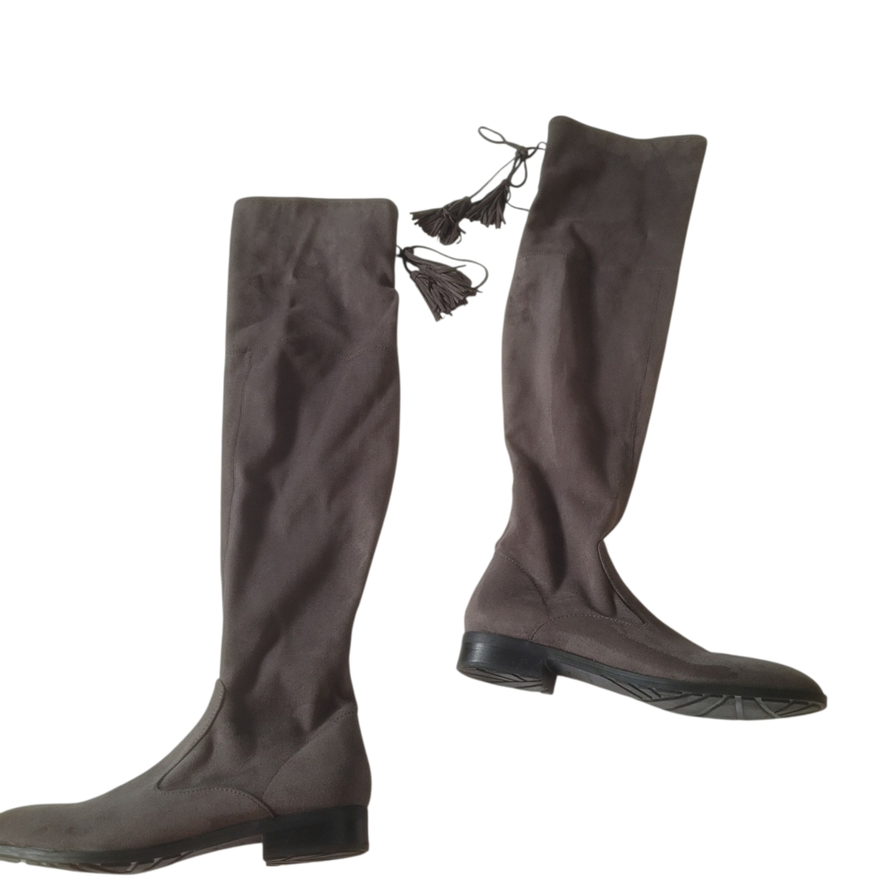 Grey Marc Fisher SZ 8 over knee Suede Tassel Boots - Picture 9 of 10